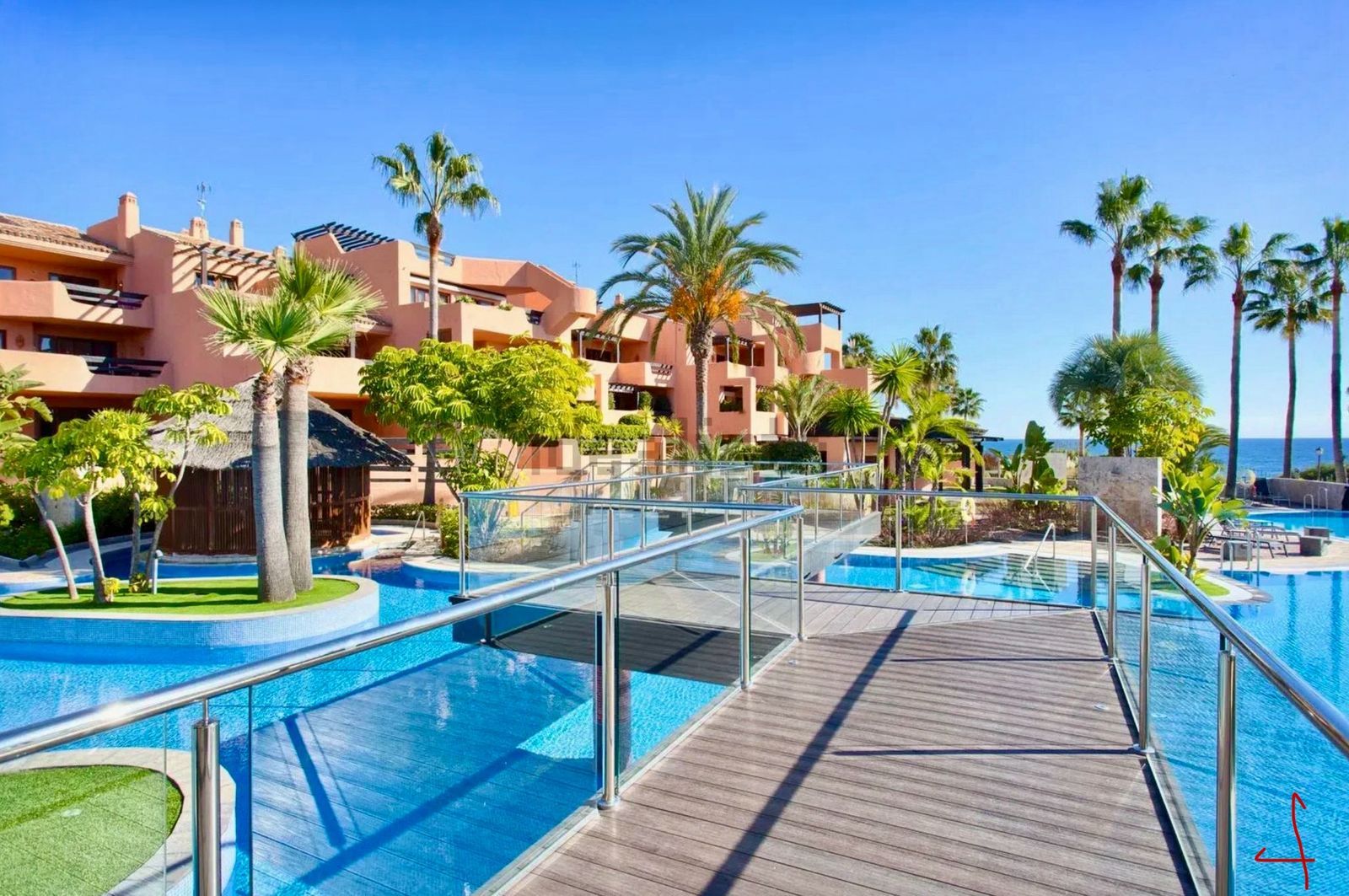 3-bedroom Ground Floor Apartment in New Golden Mile