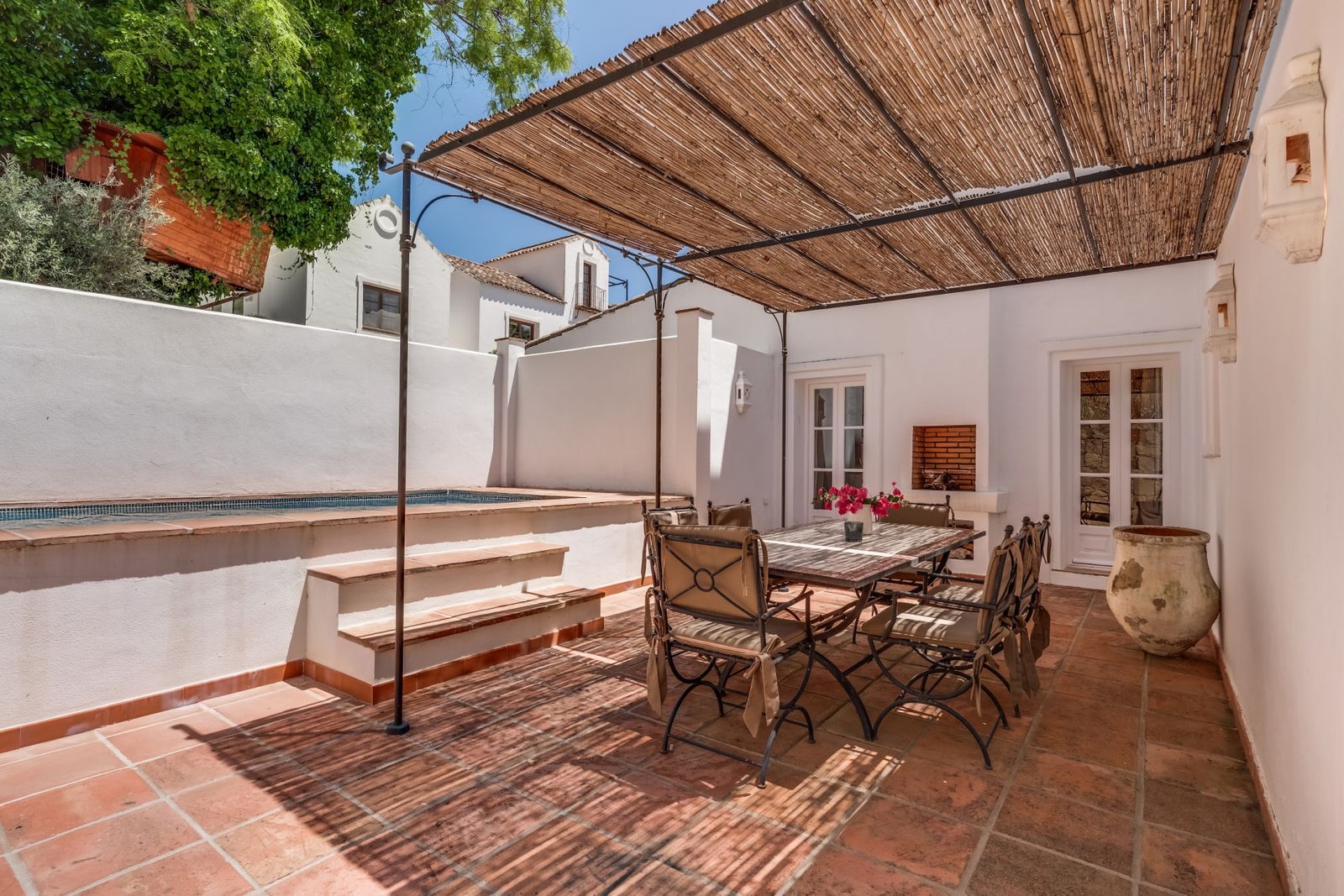 2-bedroom Ground Floor Apartment in La Zagaleta