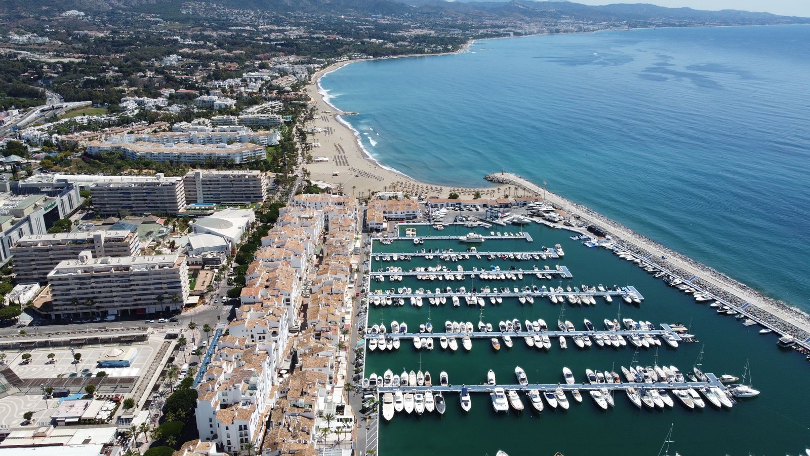 3-bedroom Apartment in Puerto Banús