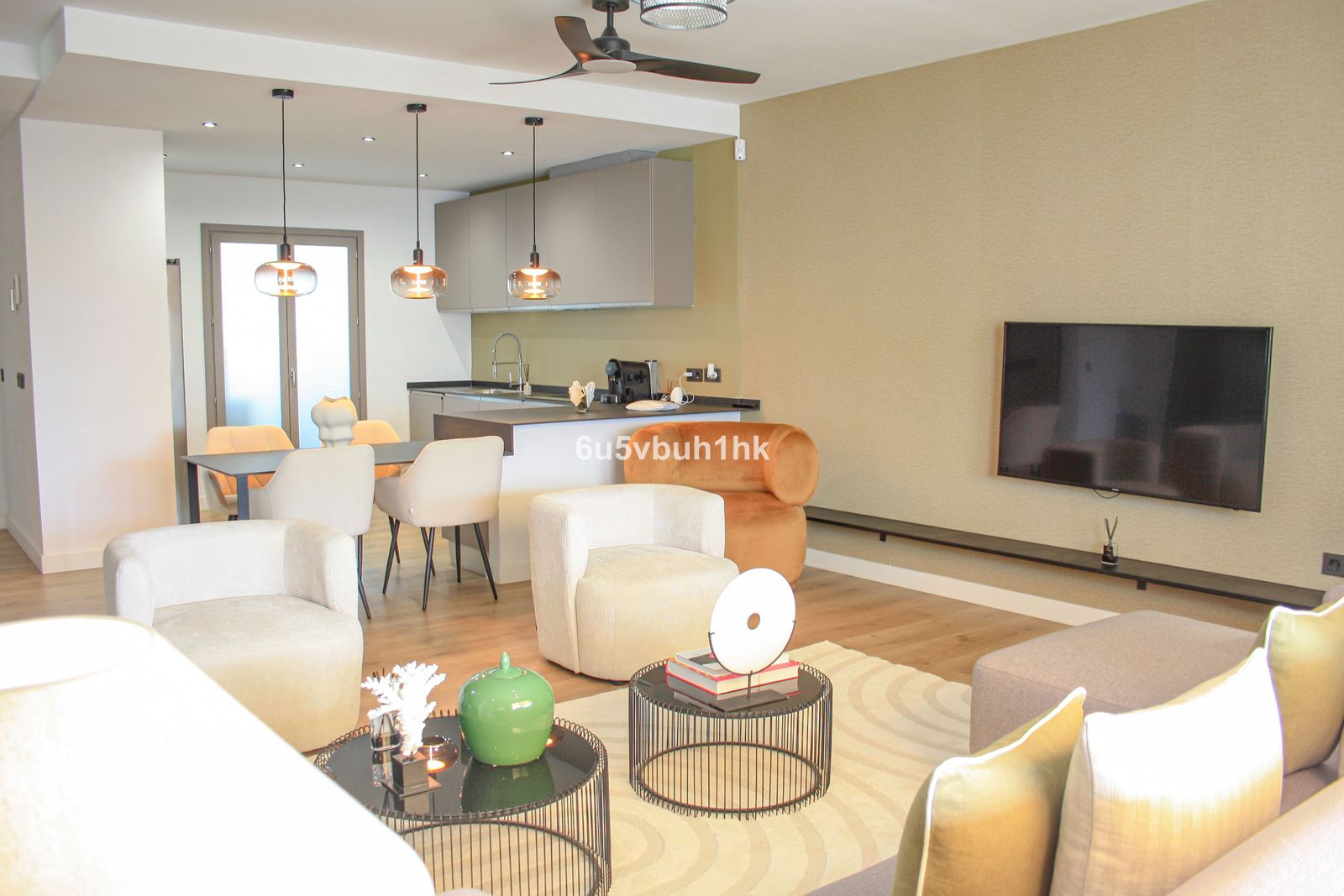 4-bedroom Ground Floor Apartment in Marbella