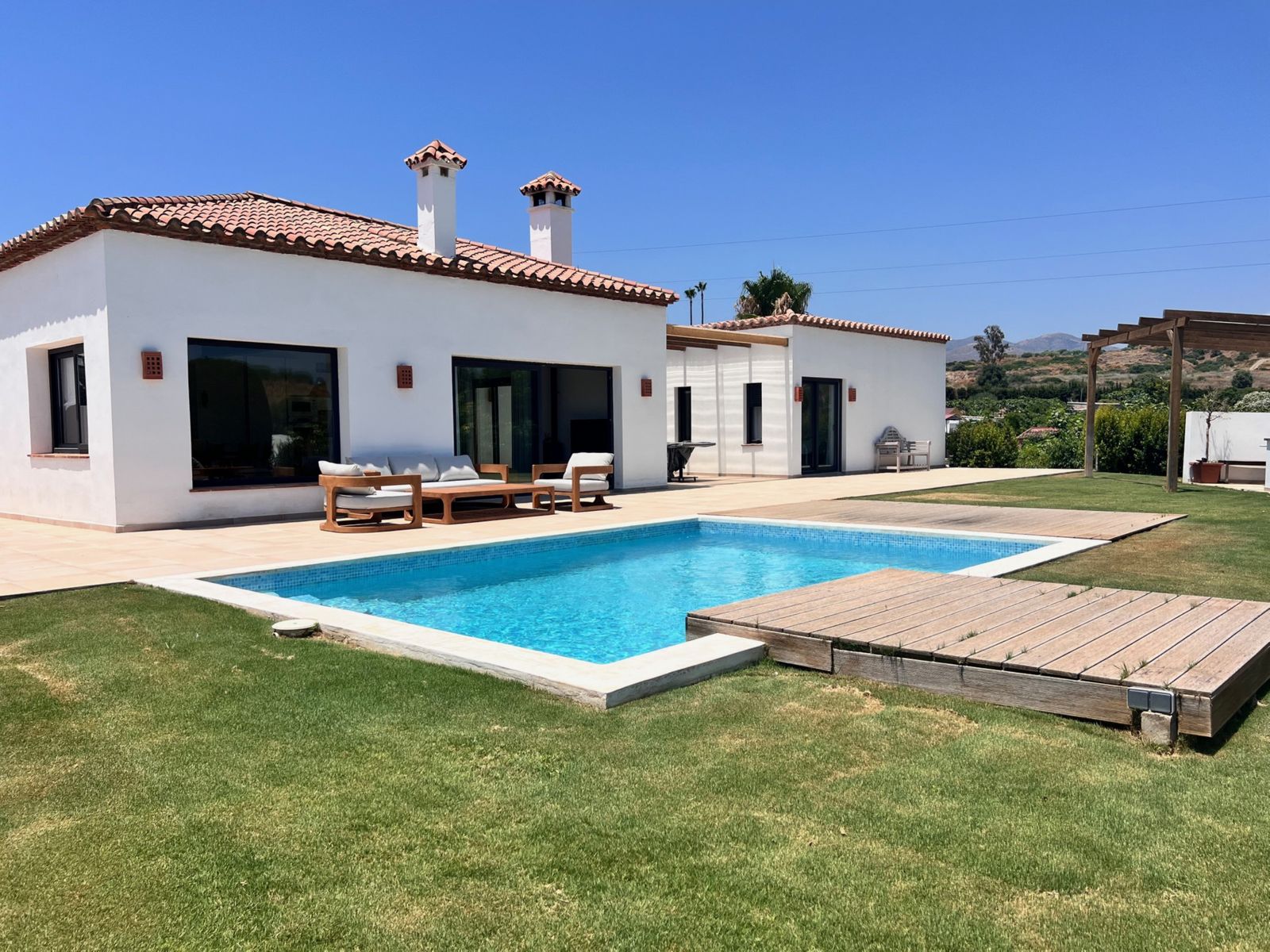 3-bedroom Villa in New Golden Mile