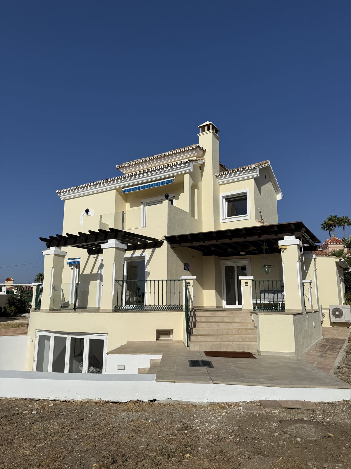 5-bedroom Villa in Estepona