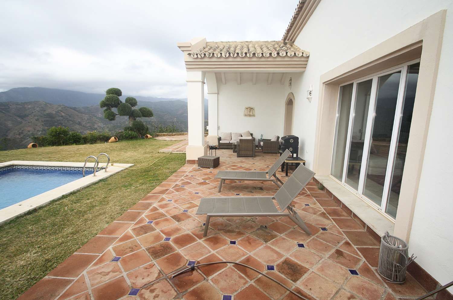 4-bedroom Villa in Istán