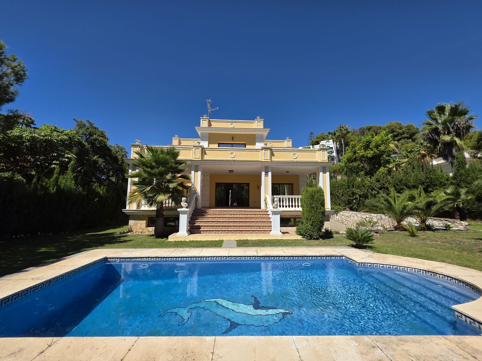 4-bedroom Villa in Hacienda Las Chapas
