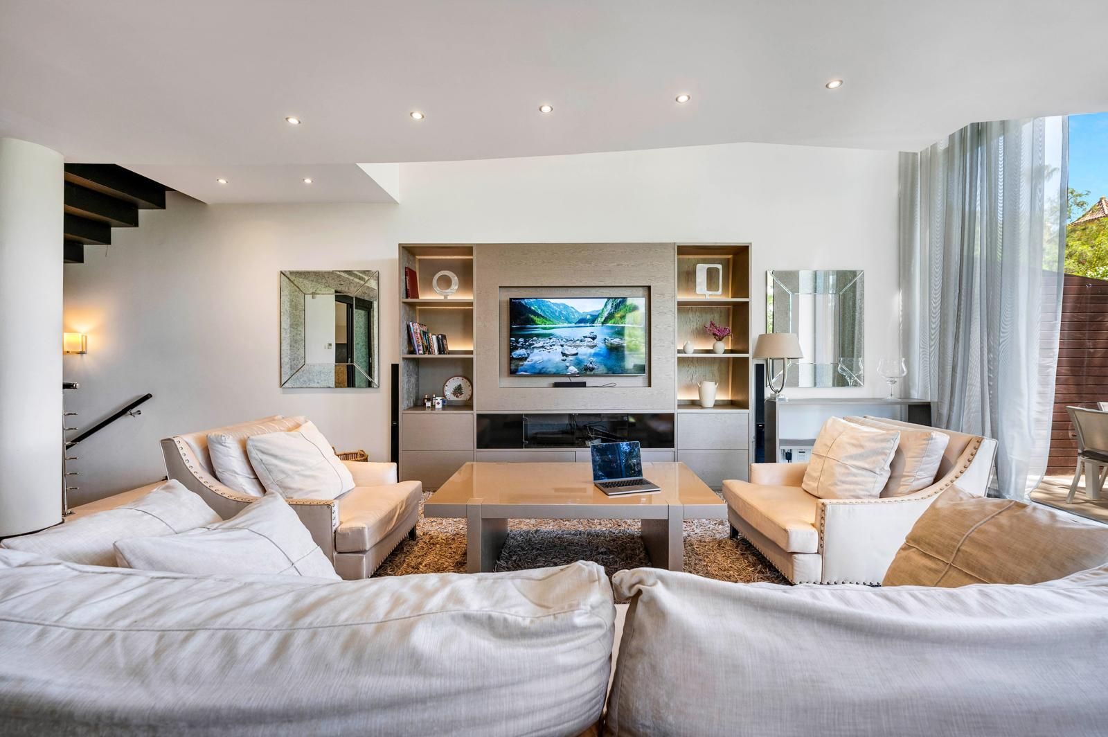 2-bedroom Townhouse in Sierra Blanca
