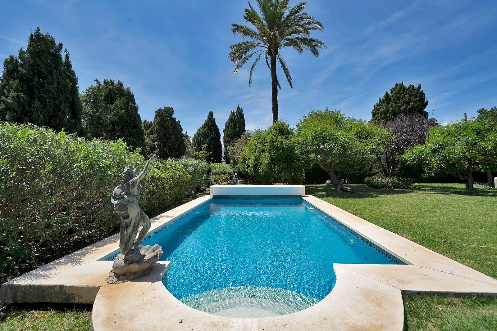 4-bedroom Villa in El Paraíso