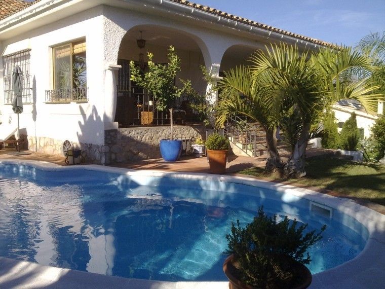 7-bedroom Villa in Nueva Andalucia