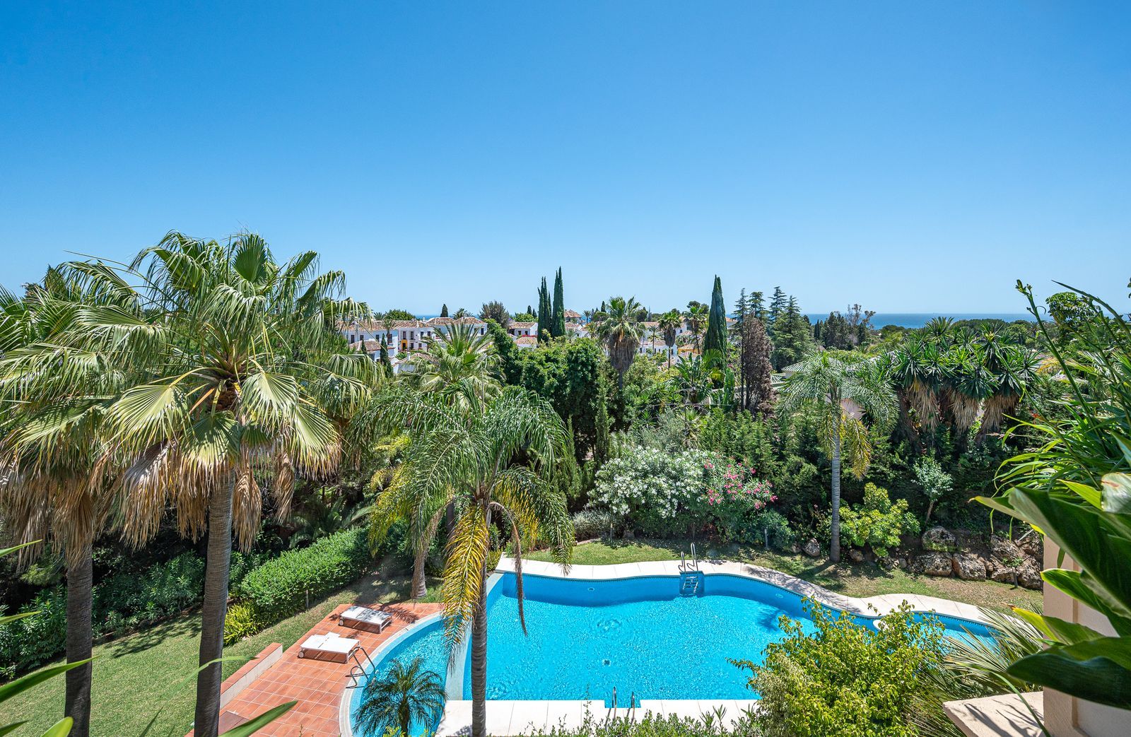 4-bedroom Apartment in The Golden Mile