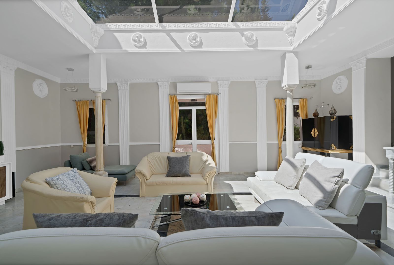 10-bedroom Villa in Hacienda Las Chapas