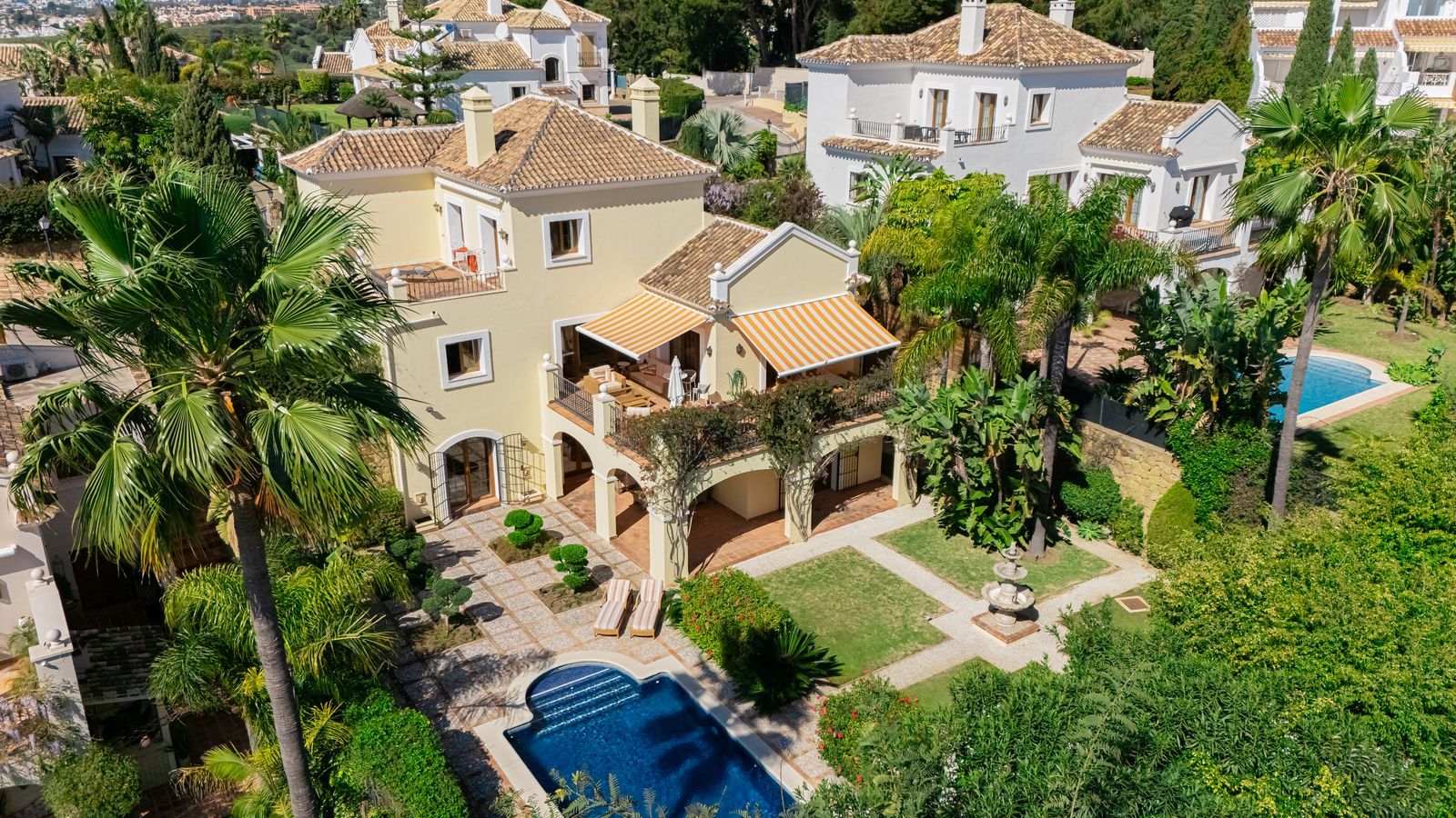 5-bedroom Villa in El Paraíso