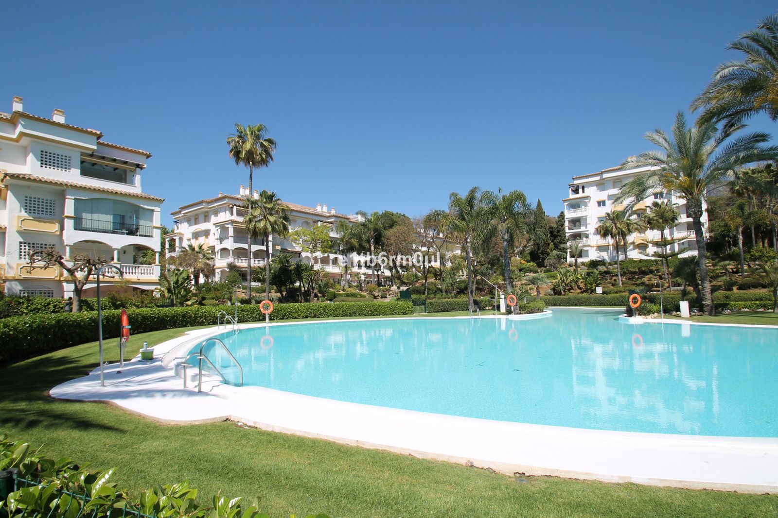 2-bedroom Apartment in The Golden Mile