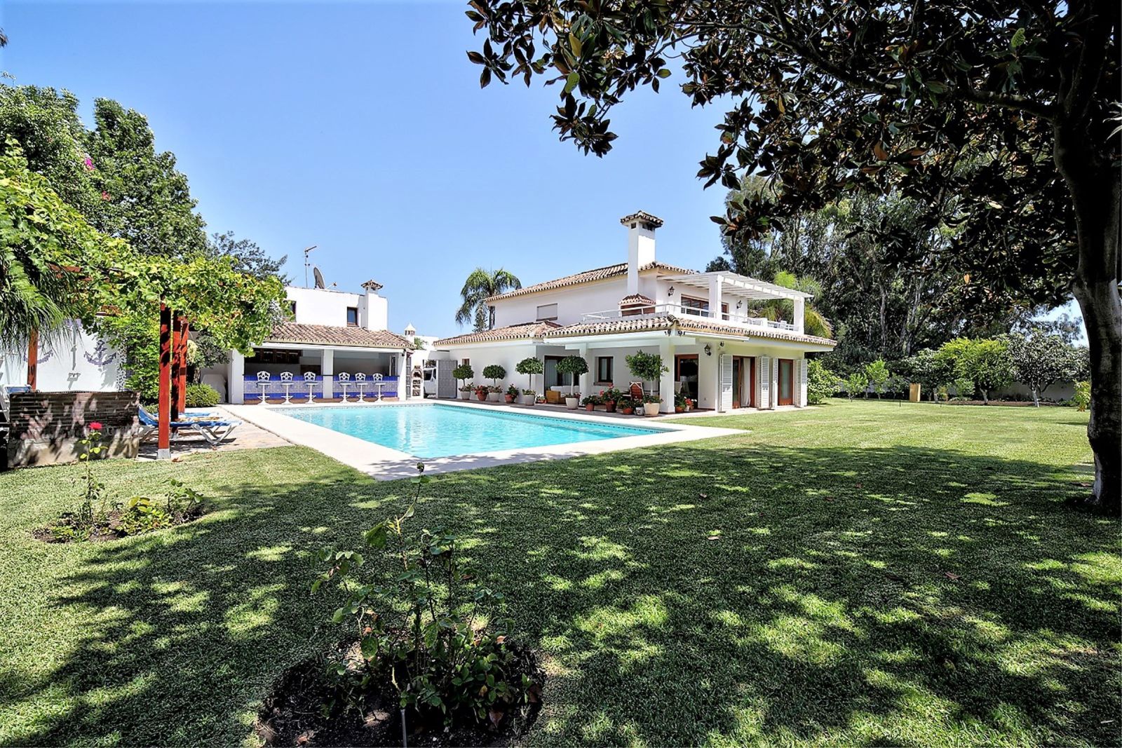 5 Bedroom Villa Costalita