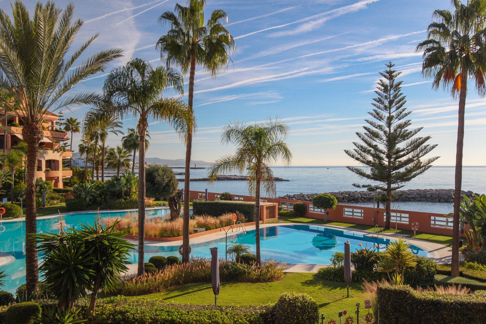 2-bedroom Apartment in Puerto Banús