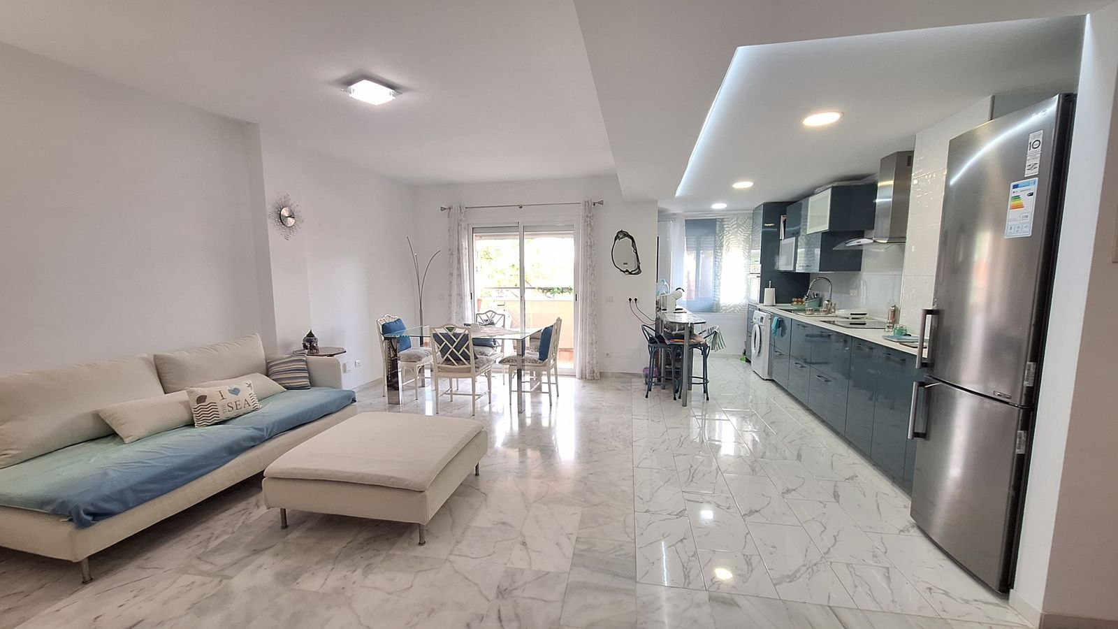 3-bedroom Apartment in Estepona