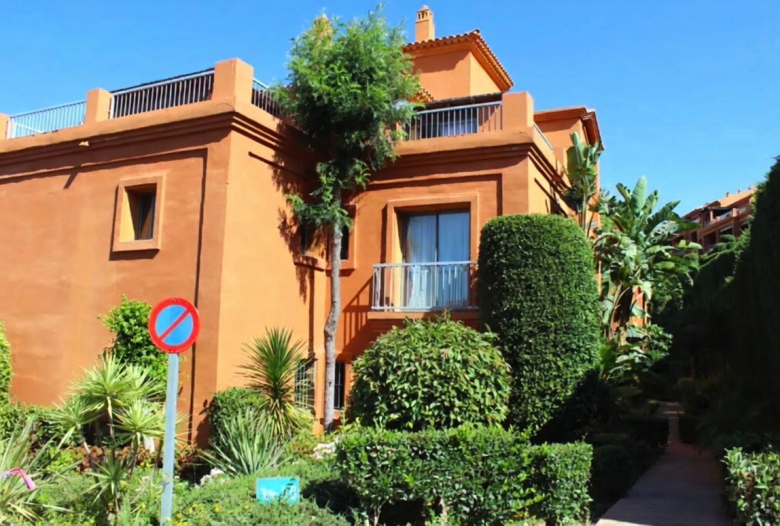 2-bedroom Apartment in Atalaya