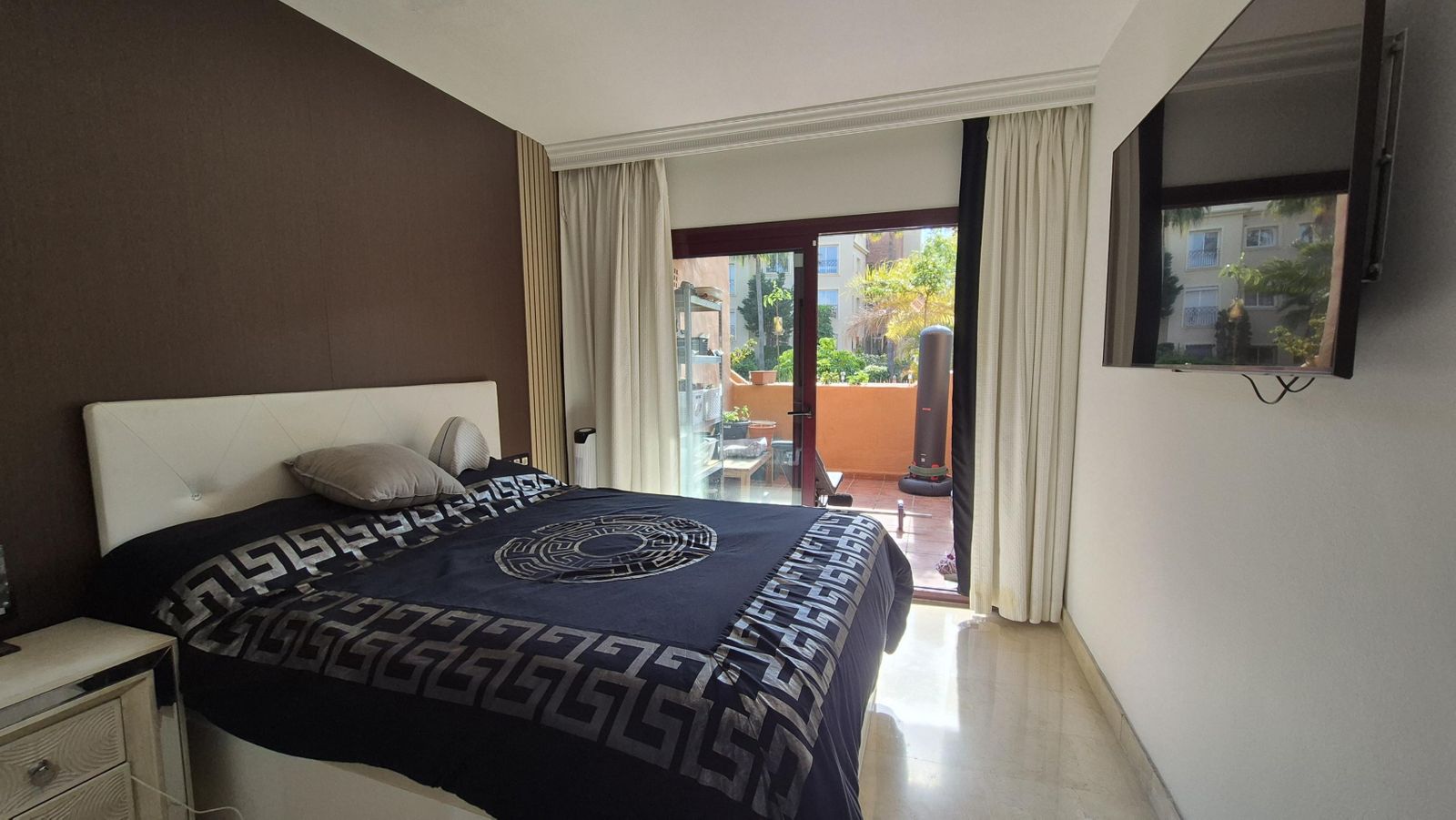 2 Bedroom Ground Floor Apartment Los Flamingos