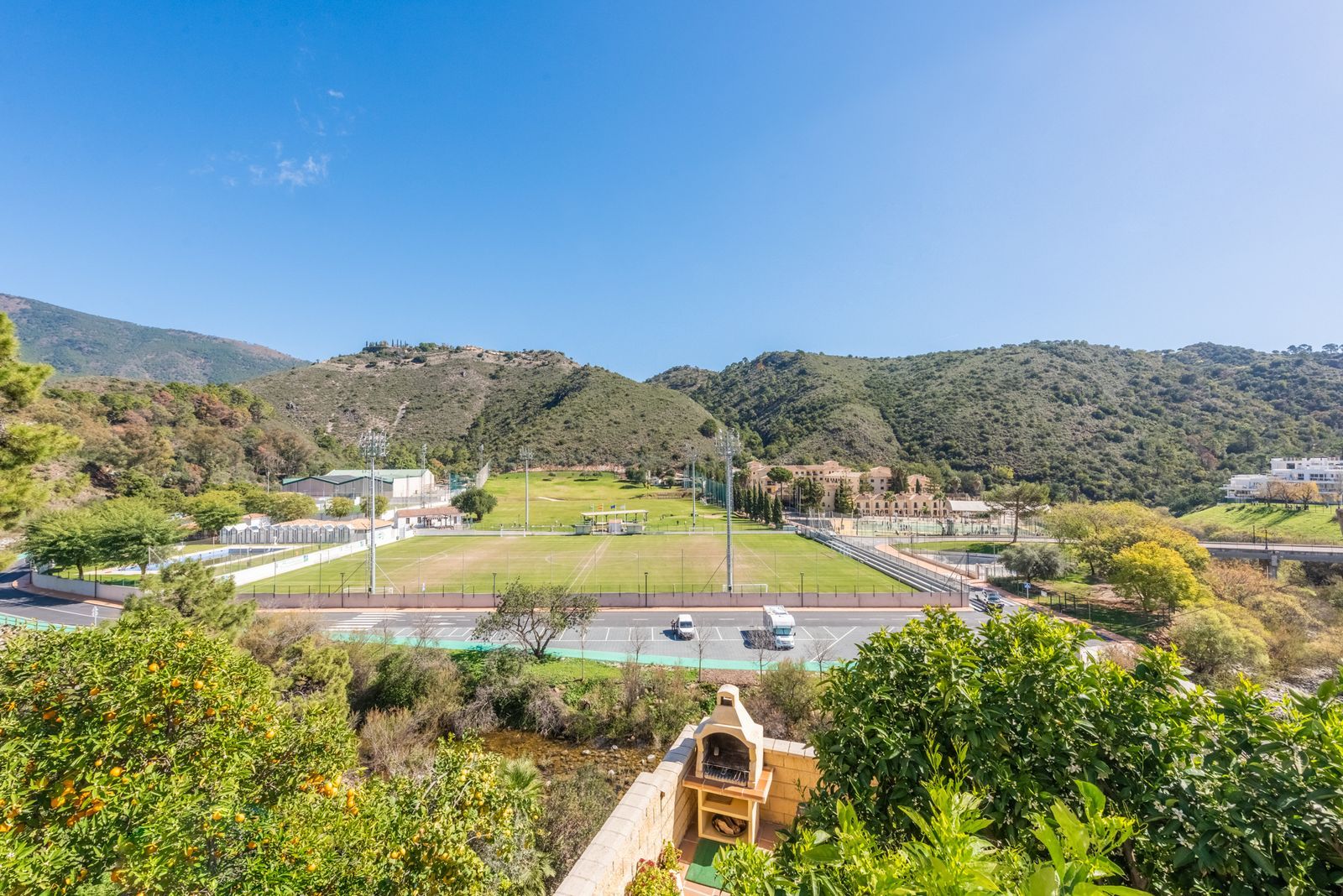 3-bedroom Ground Floor Apartment in Benahavís