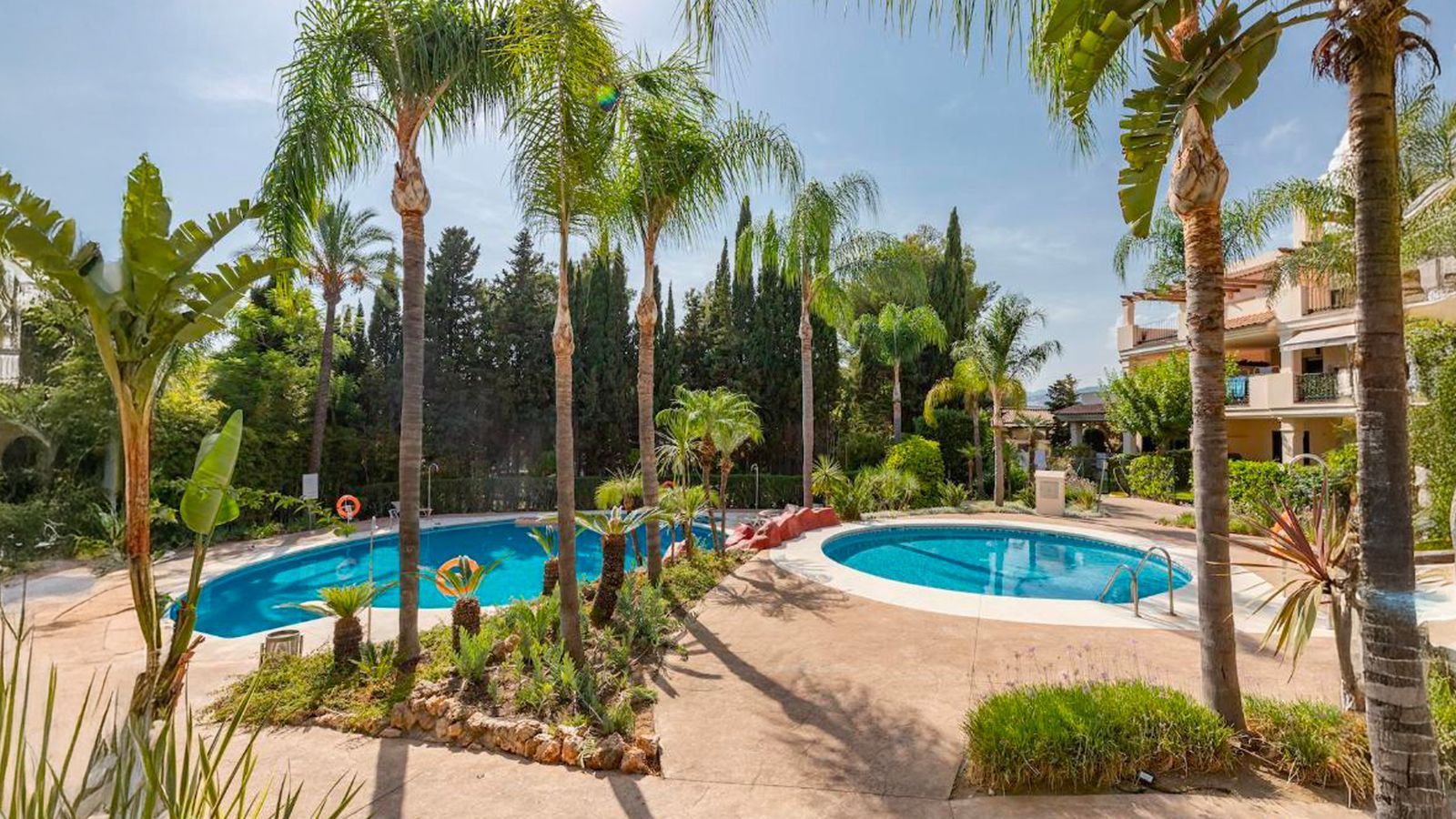 2-bedroom Ground Floor Apartment in Nueva Andalucia
