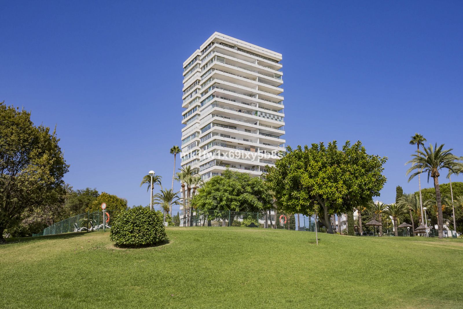 2 Bedroom Apartment Río Real