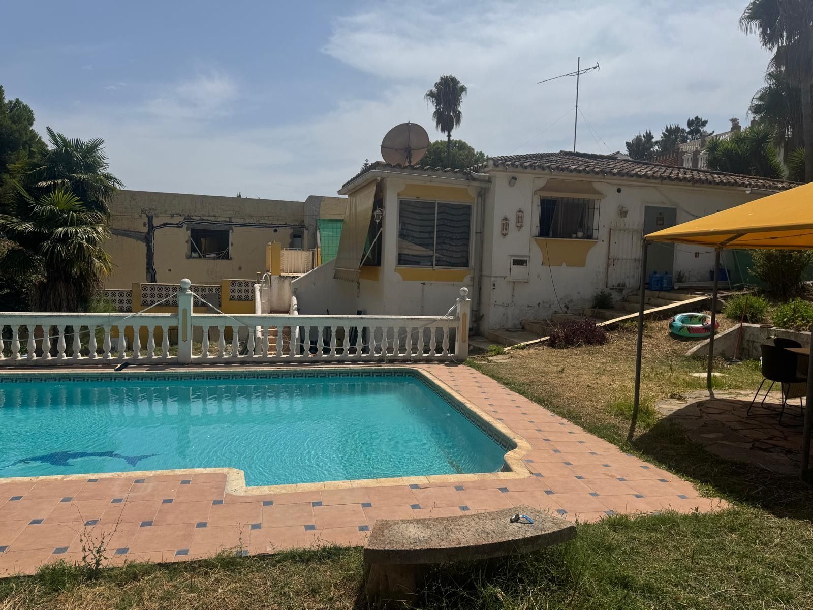 Plot Nueva Andalucía image 10