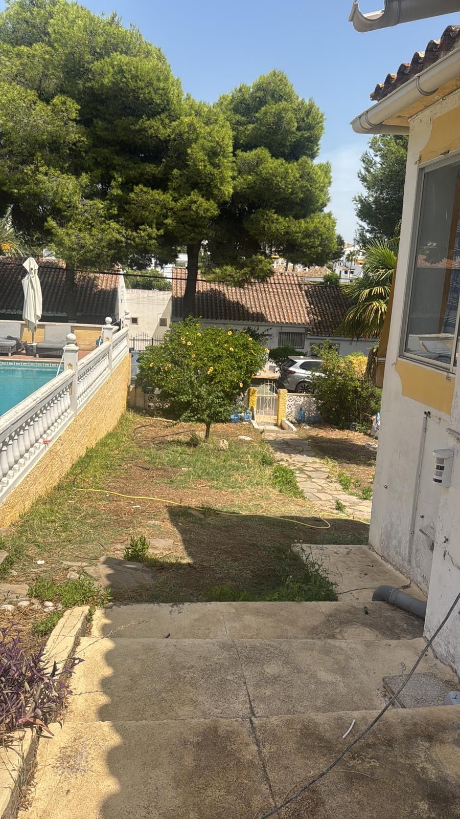 Plot Nueva Andalucía image 13