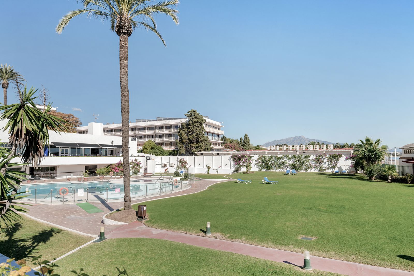 2 Bedroom Townhouse, Villacana, Estepona image 14