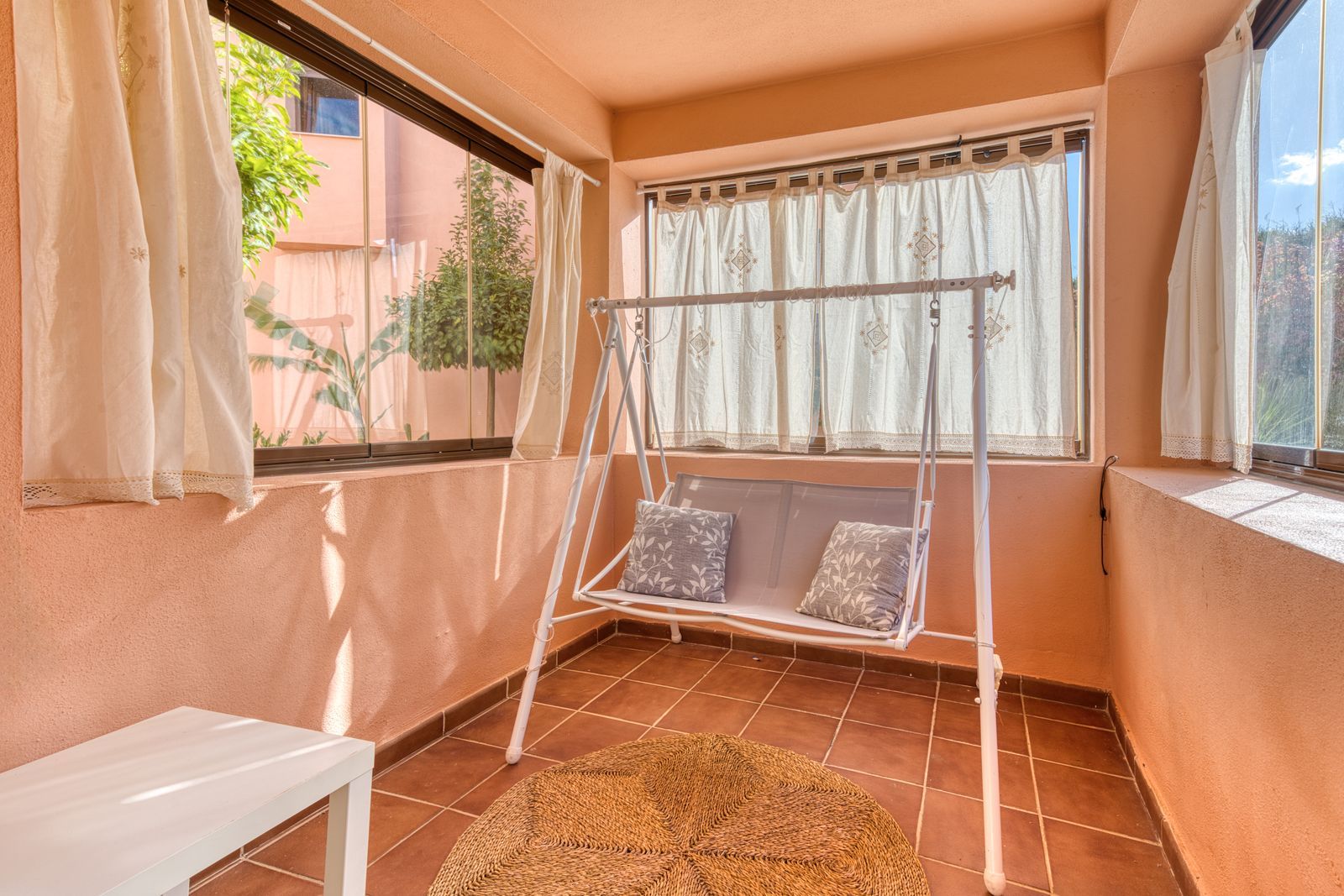 3-bedroom townhouse in Estepona, Marbella – image 17