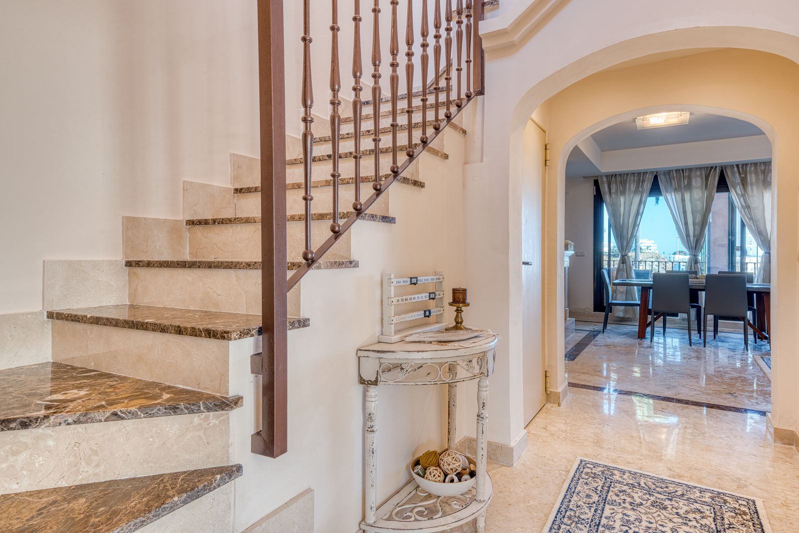 3-bedroom townhouse in Estepona, Marbella – image 18