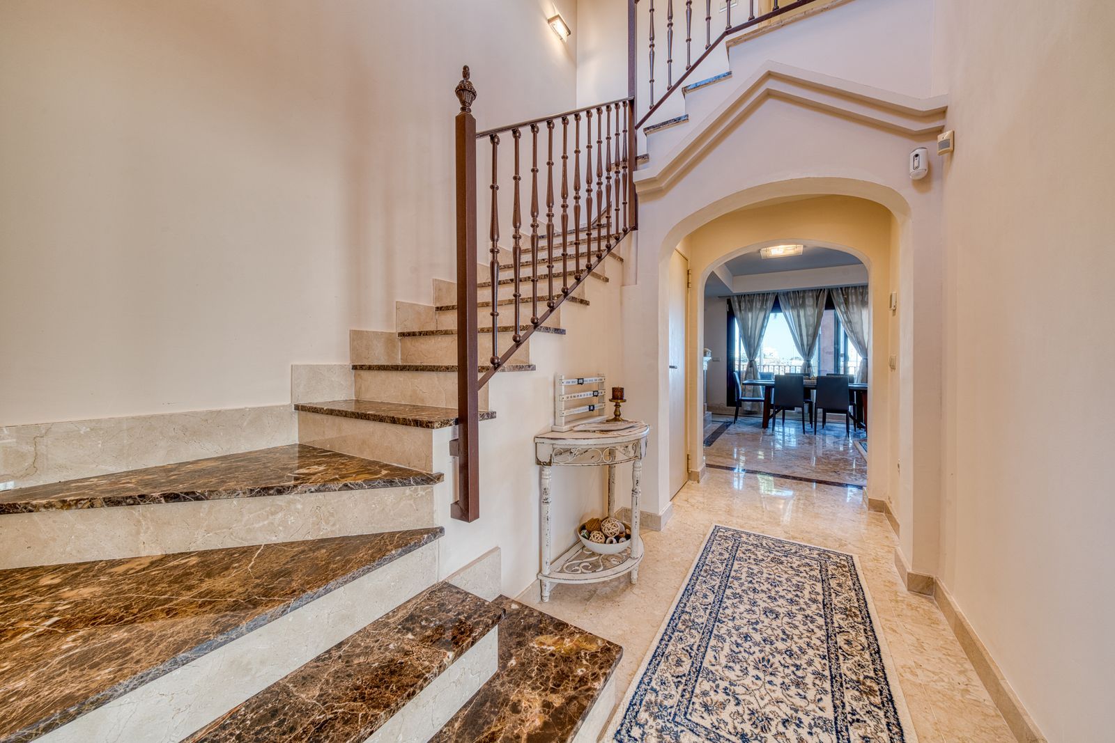 3-bedroom townhouse in Estepona, Marbella – image 1
