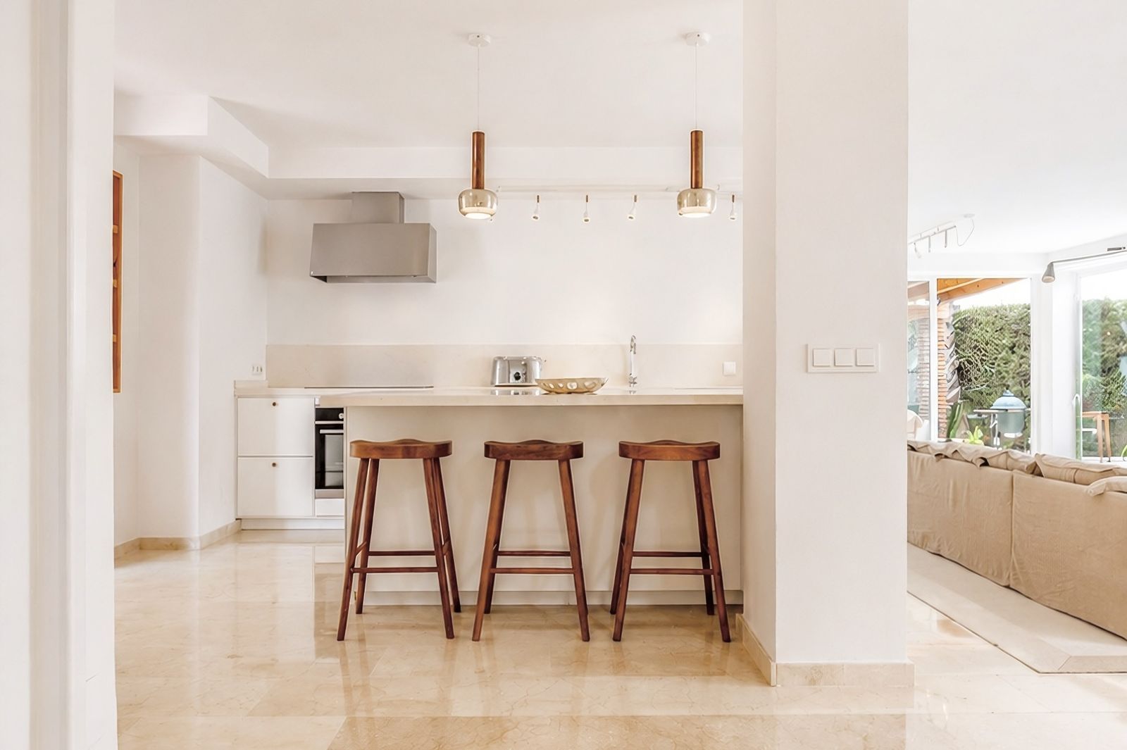 4 Bedroom Semi- Detached Villa San Pedro de Alcántara image 1