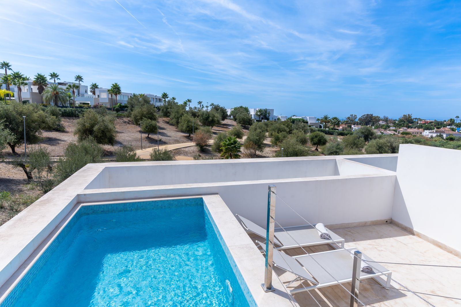4-bedroom townhouse in Río Real, Marbella – image 20