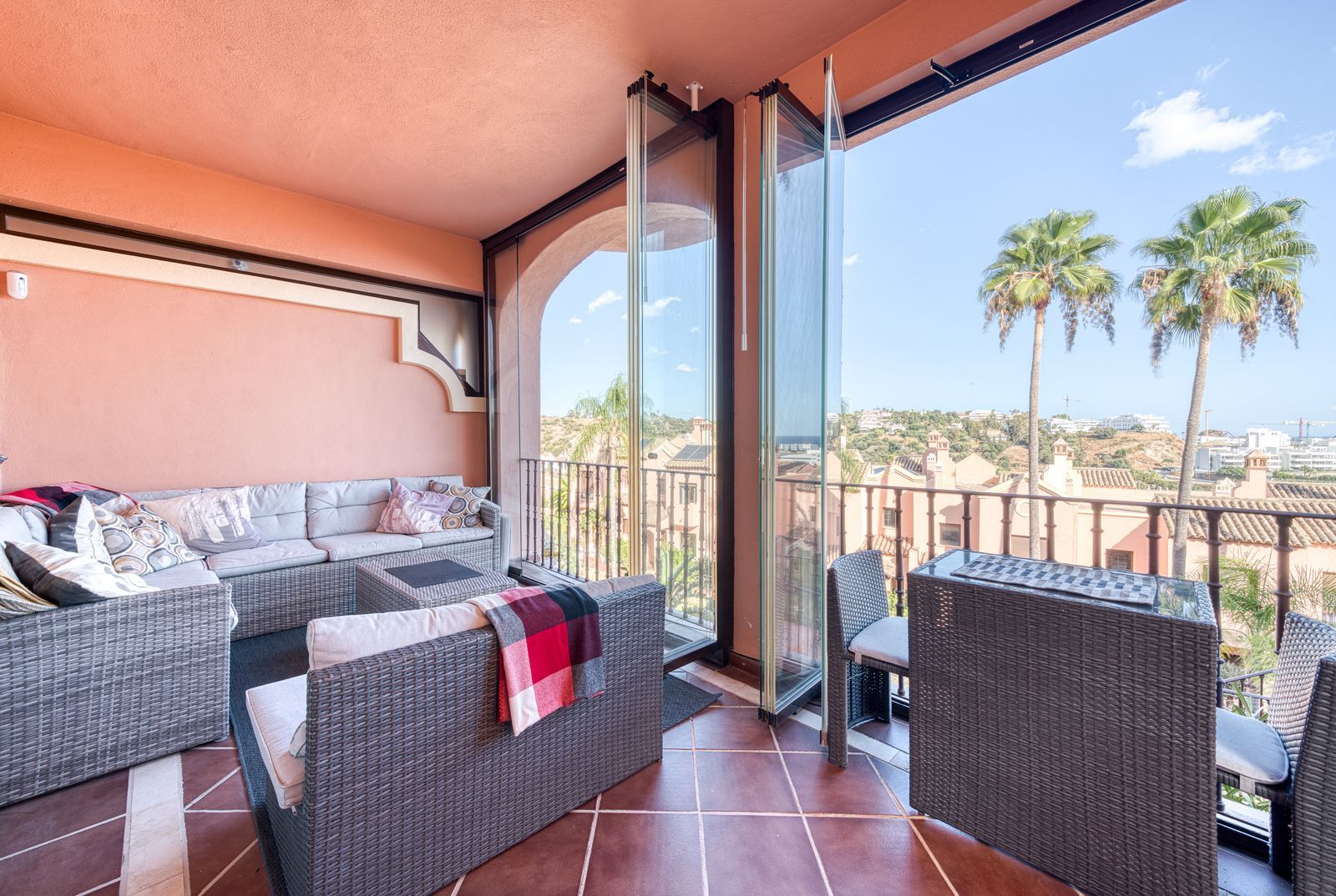 3-bedroom townhouse in Estepona, Marbella – image 23