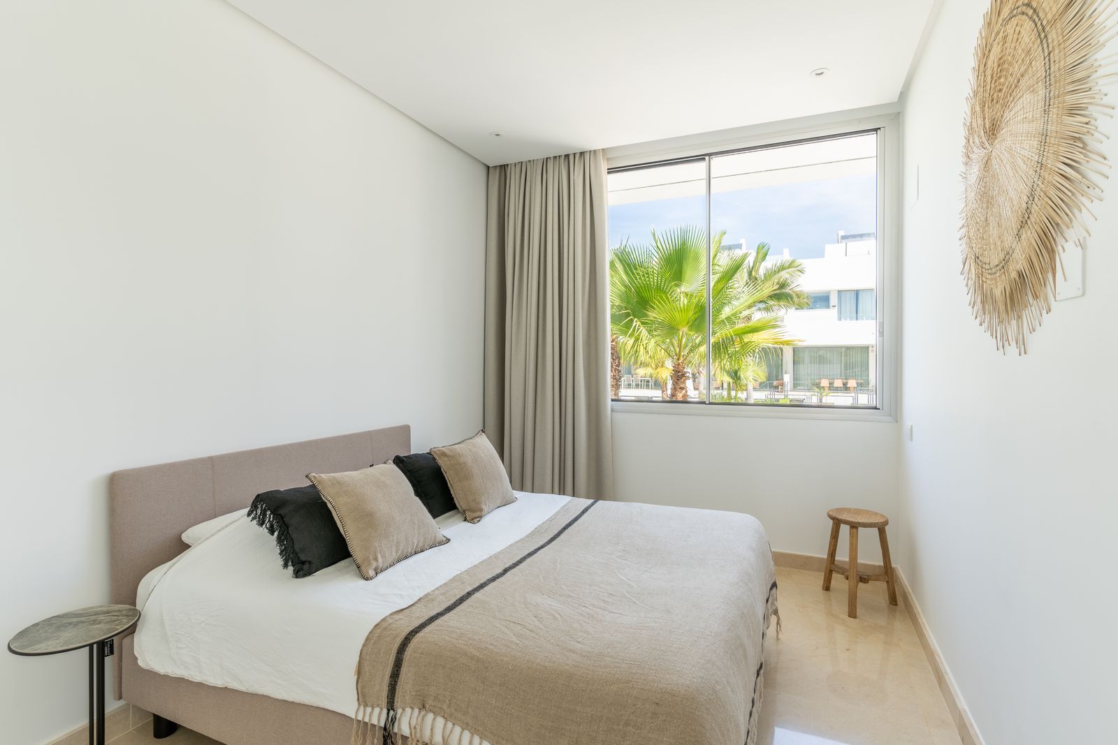 4-bedroom townhouse in Río Real, Marbella – image 30