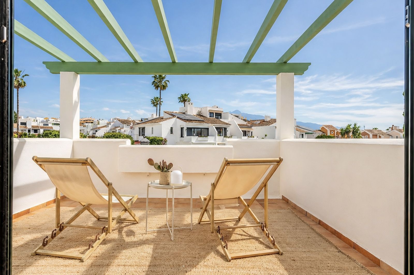 4 Bedroom Semi- Detached Villa San Pedro de Alcántara image 32
