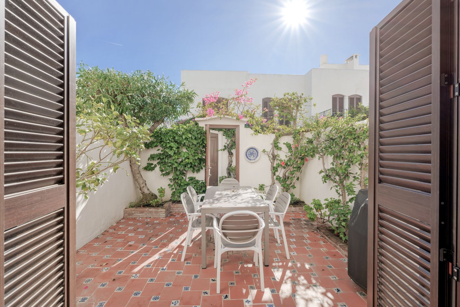 2 Bedroom Townhouse, Villacana, Estepona image 3
