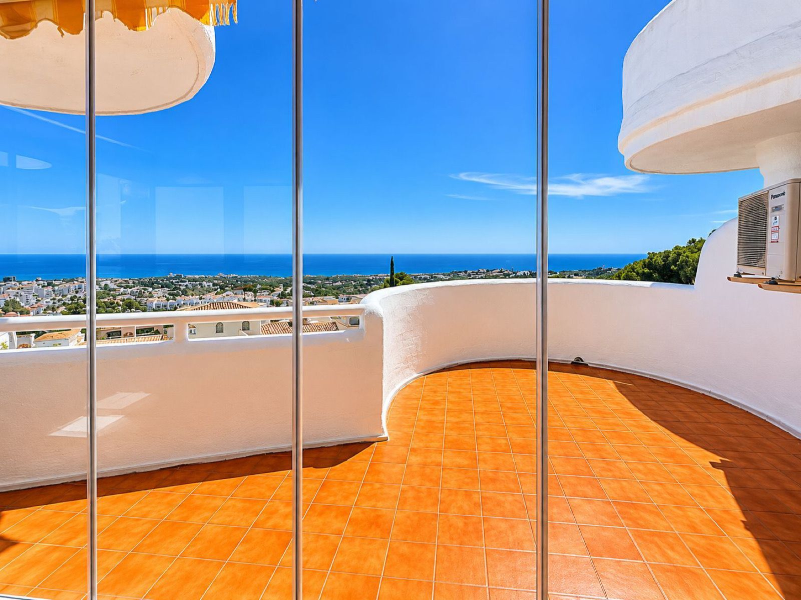 2-bedroom Apartment in Calahonda