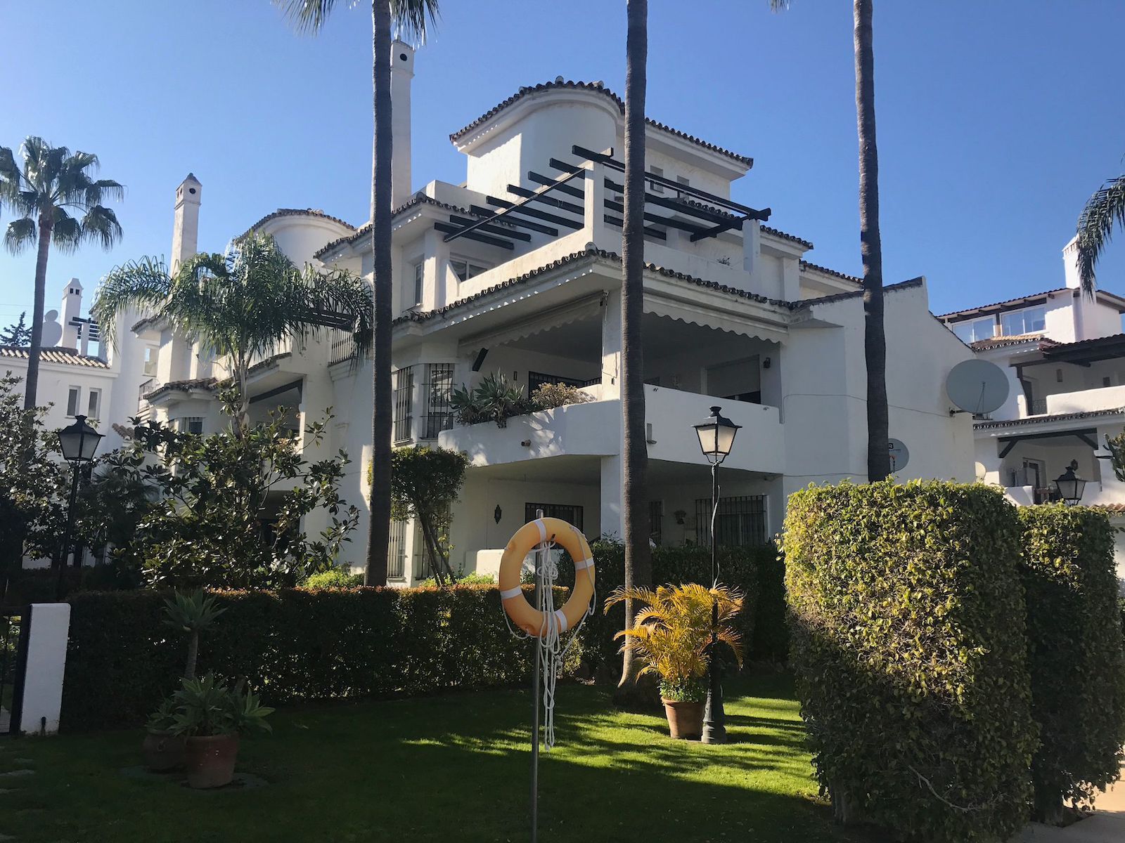 2-bedroom Apartment in Nueva Andalucia
