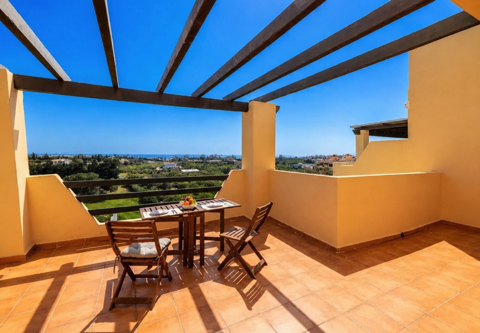3-bedroom Penthouse Duplex in Selwo