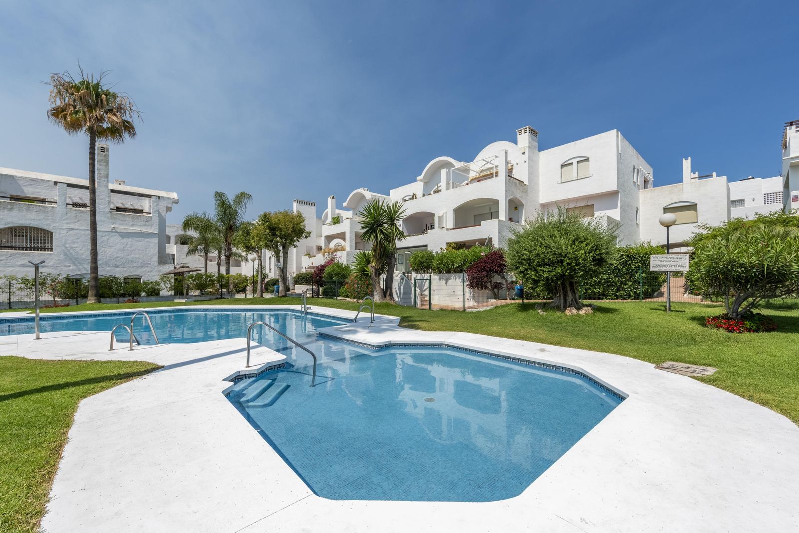 3-bedroom Apartment in Estepona