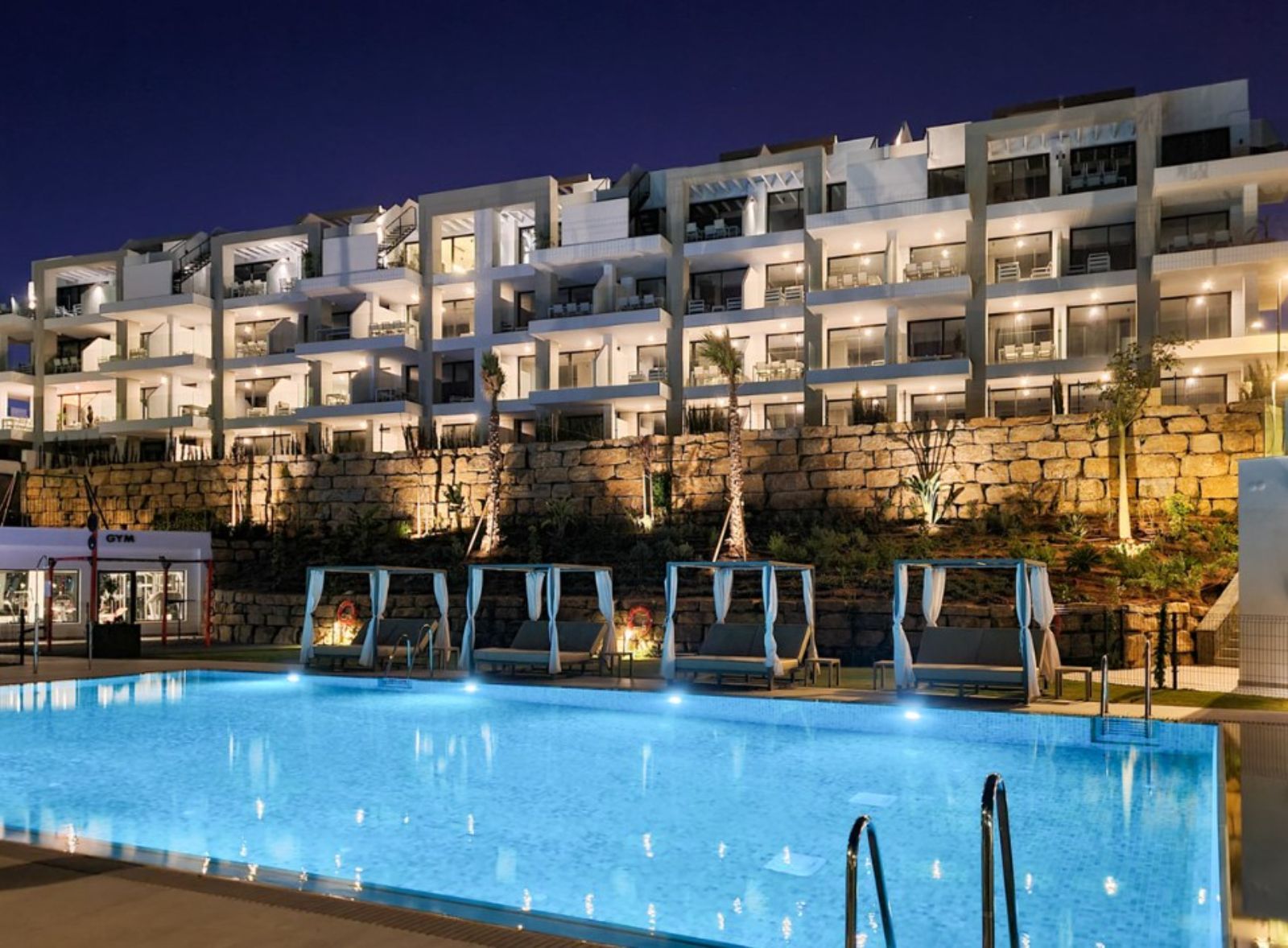 2-bedroom Ground Floor Apartment in Mijas