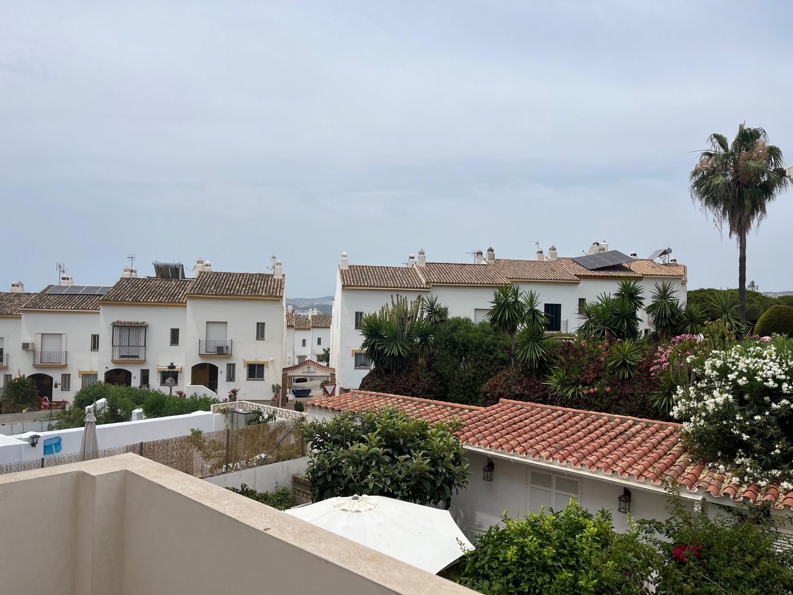 3-bedroom Ground Floor Apartment in Estepona
