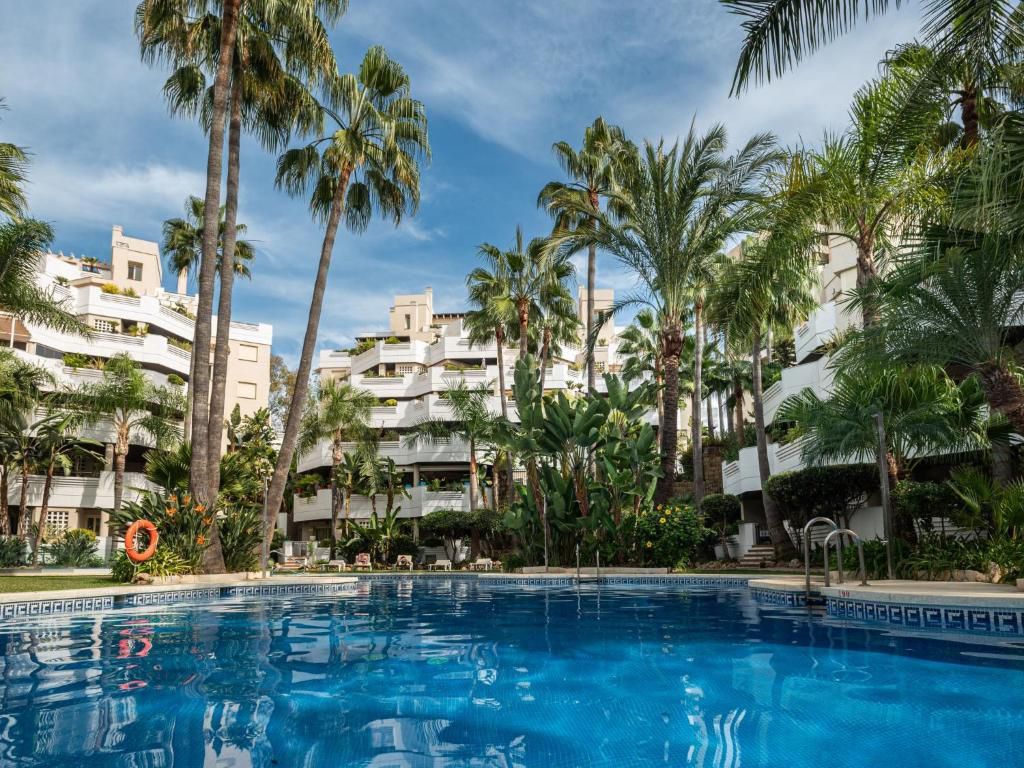 2-bedroom Apartment in Nueva Andalucia