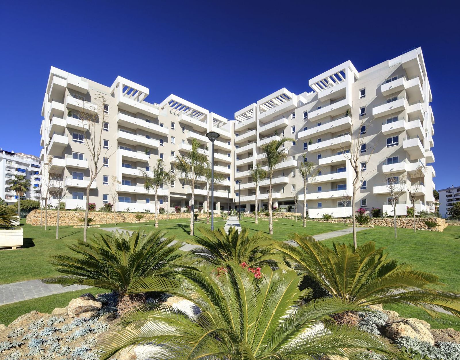 3-bedroom Apartment in Nueva Andalucia