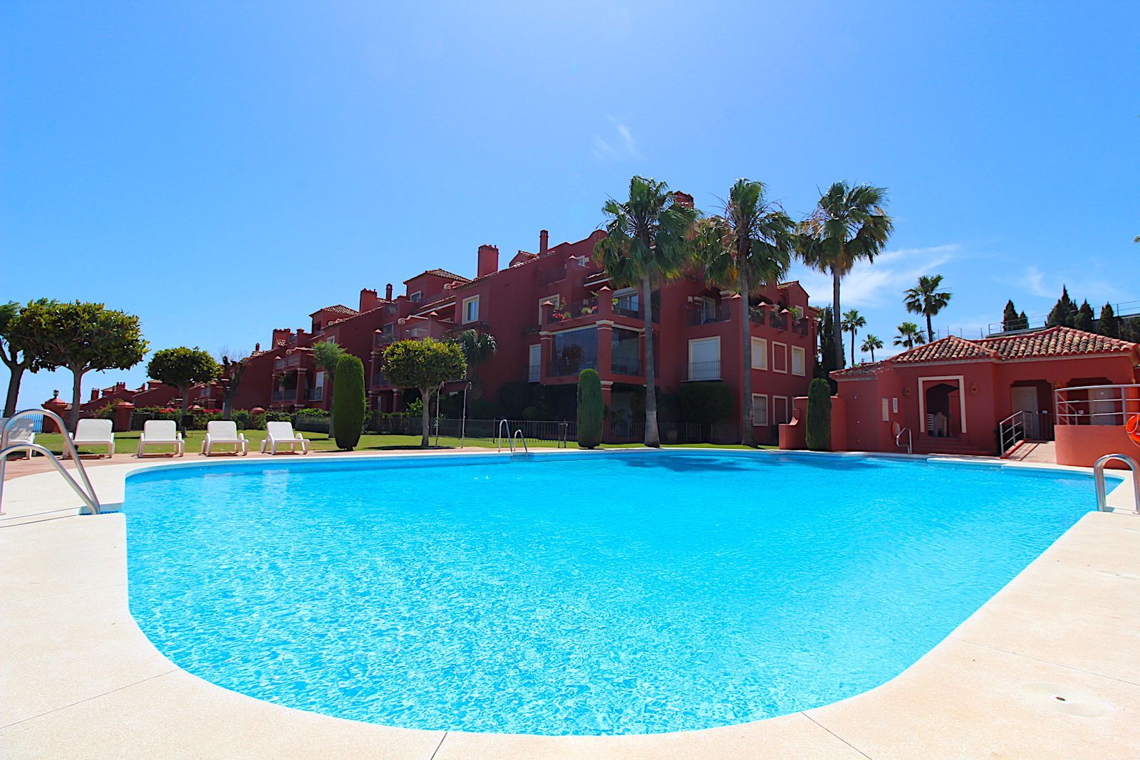 2-bedroom Ground Floor Apartment in Monte Halcones