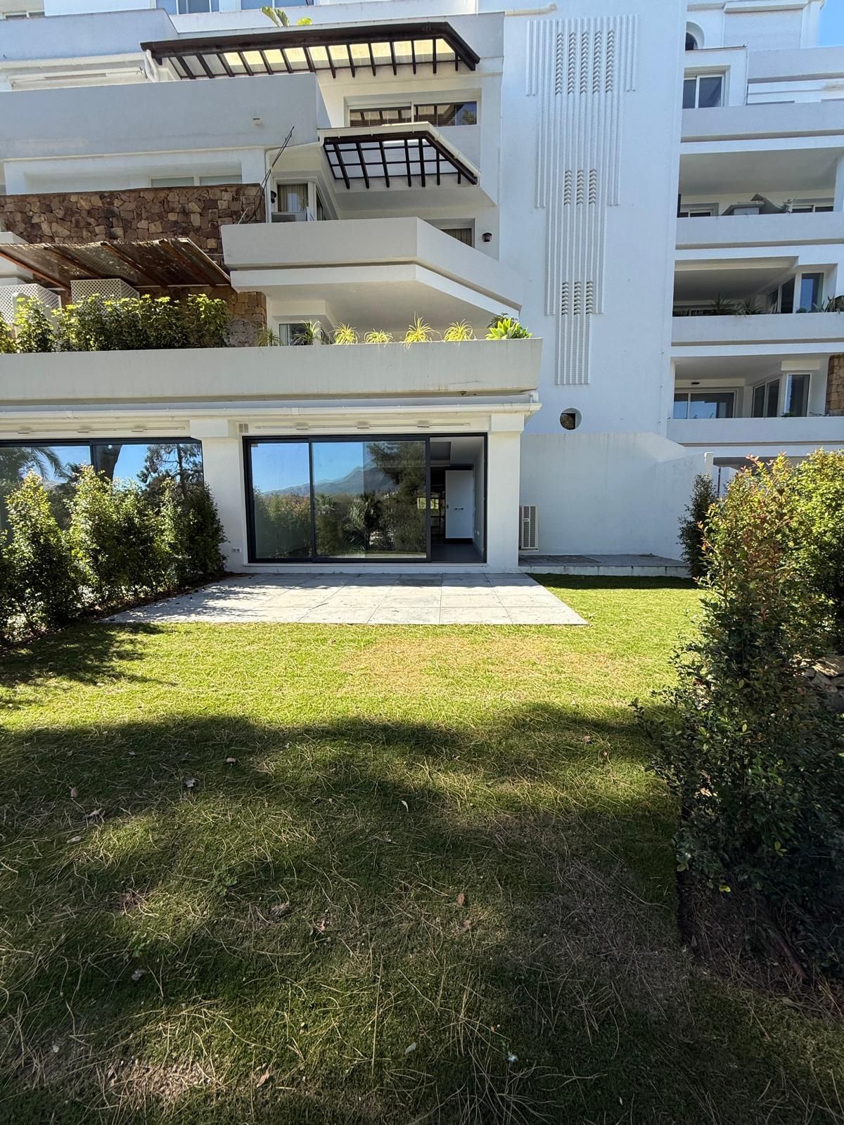 1-bedroom Ground Floor Apartment in Nueva Andalucia