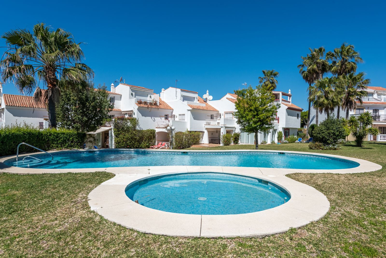 4-bedroom Townhouse in Atalaya
