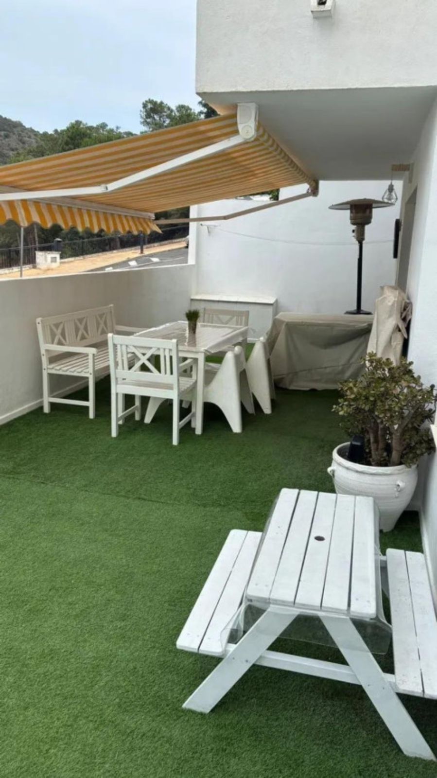 3-bedroom Ground Floor Apartment in Benahavís
