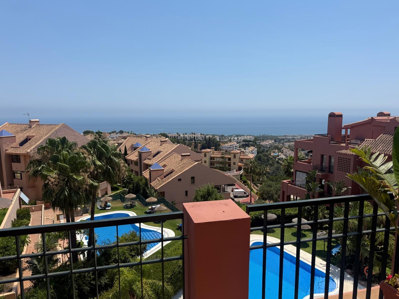 2-bedroom Apartment in Calahonda