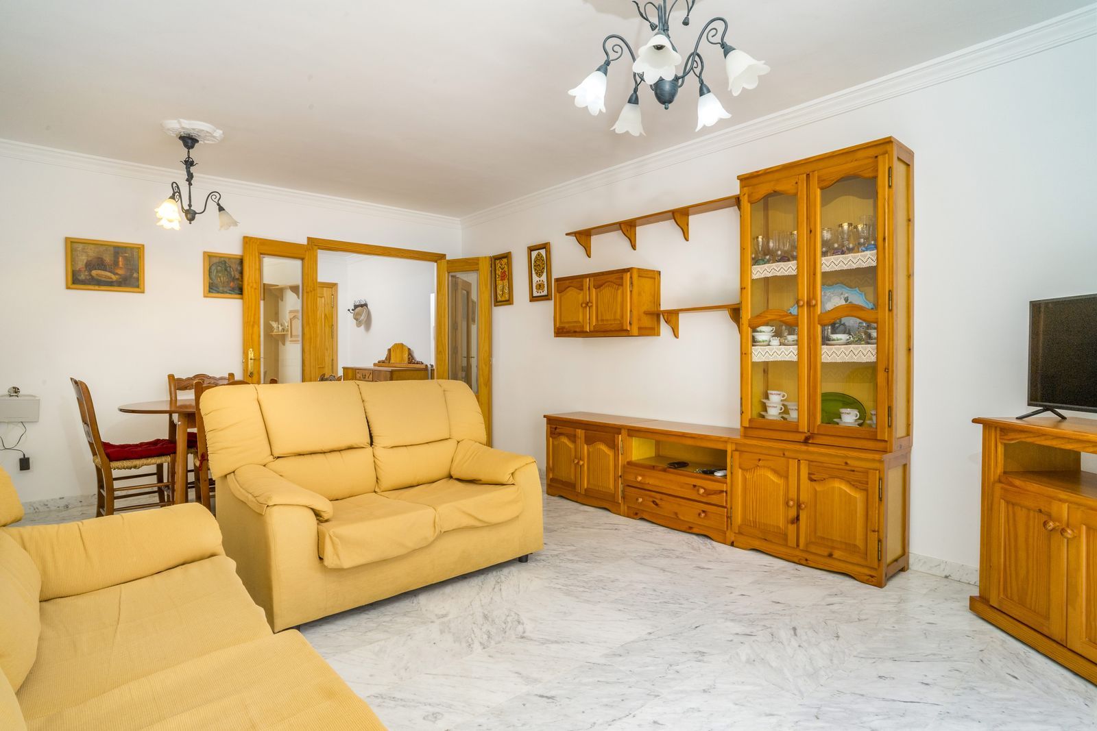3-bedroom Apartment in Estepona