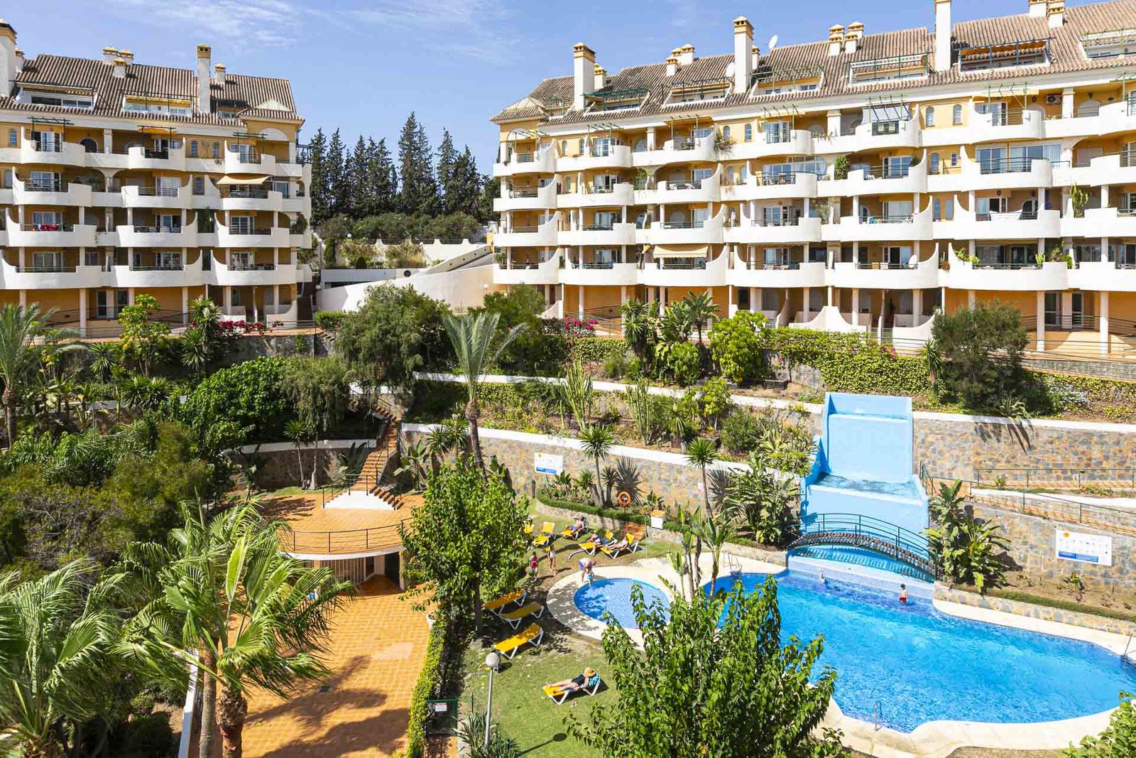 2-bedroom Apartment in Nueva Andalucia